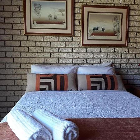 Die Plasie On-Suite Rooms Хартбееспоорт Екстериор снимка