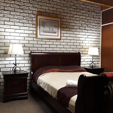 Die Plasie On-Suite Rooms Хартбееспоорт Екстериор снимка