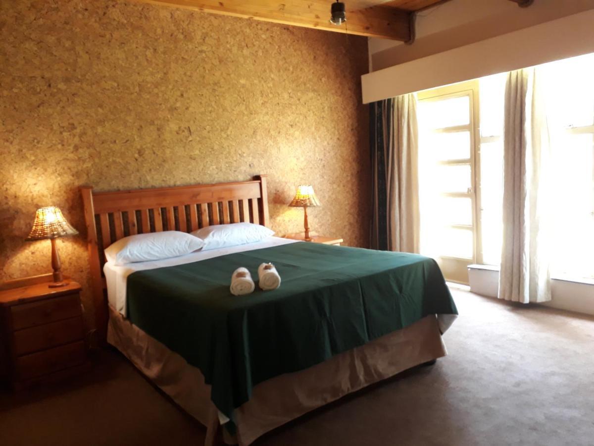 Die Plasie On-Suite Rooms Хартбееспоорт Екстериор снимка